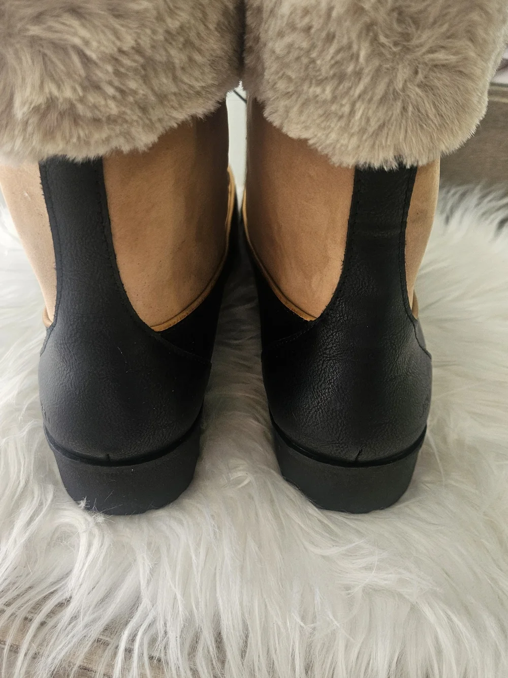 Women's Tan Faux-Fur Winter Ankle Boots